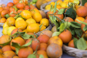 Kauai Farmers market venders offering delivers and pickup